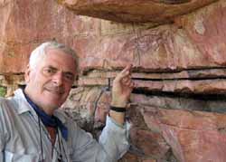 J Mayze and croc art, photo J Searle