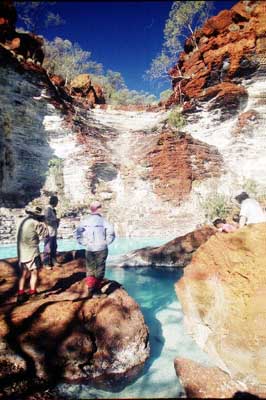 Magnesium pool, photo R Willis