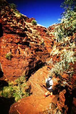 Walking in Weano Gorge, photo R Willis