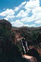 Twin Falls, photo R Leigh